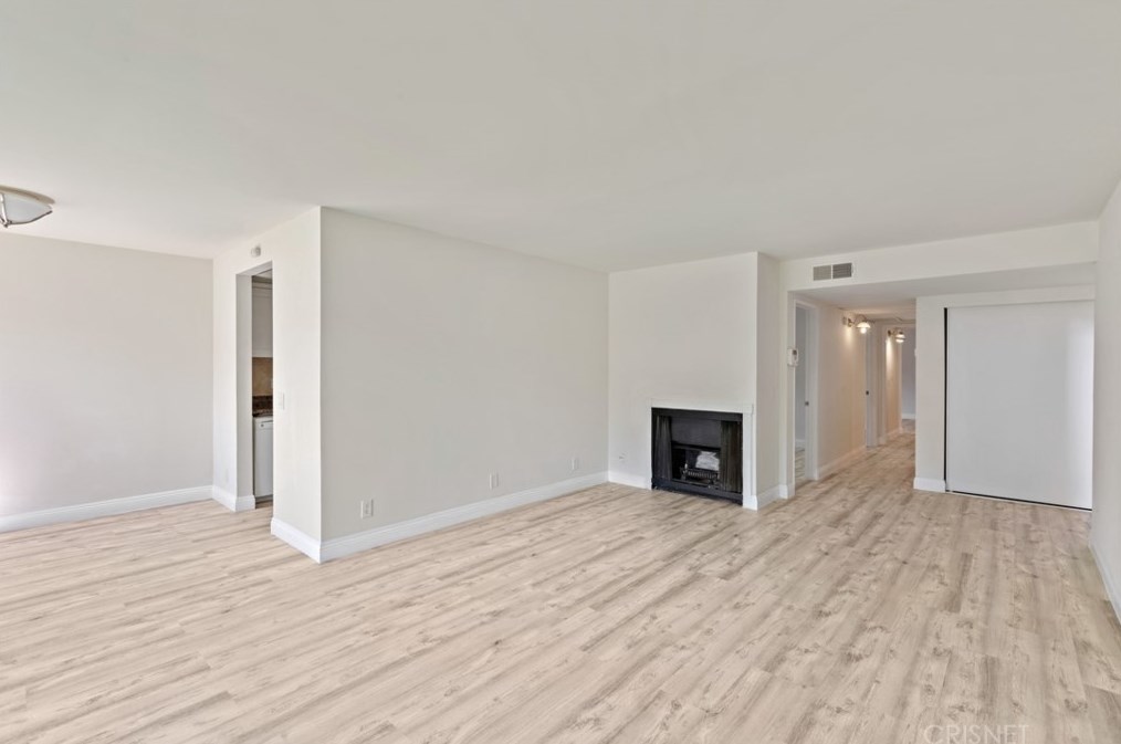 4704 Park Granada Unit 193, Calabasas, CA 91302