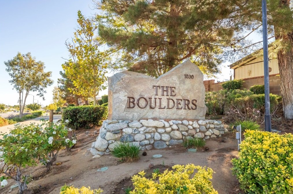 1030 E Ave S #30, Palmdale, CA 93550