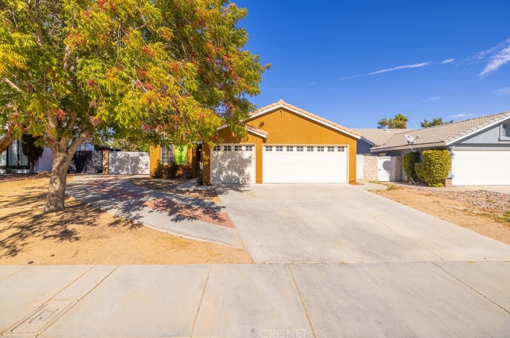 3729 Avenue, Palmdale, CA