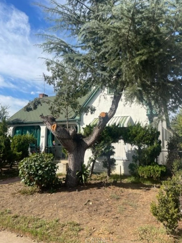1289 Sycamore Ave, Los Angeles, CA 90019-1550