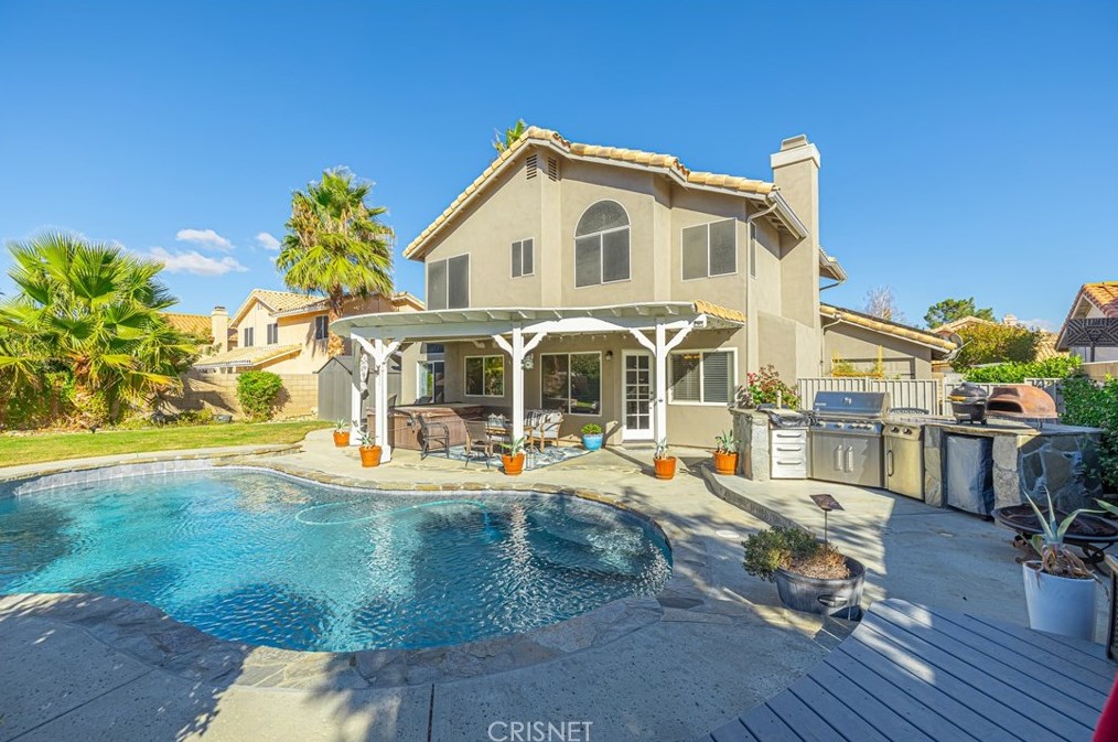 40107 Castana Ln, Palmdale, CA 93551-3580