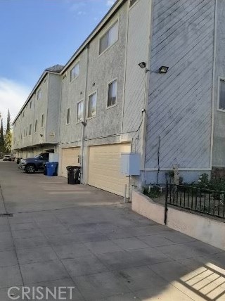 8936 Willis Ave #2, Van Nuys, CA 91402
