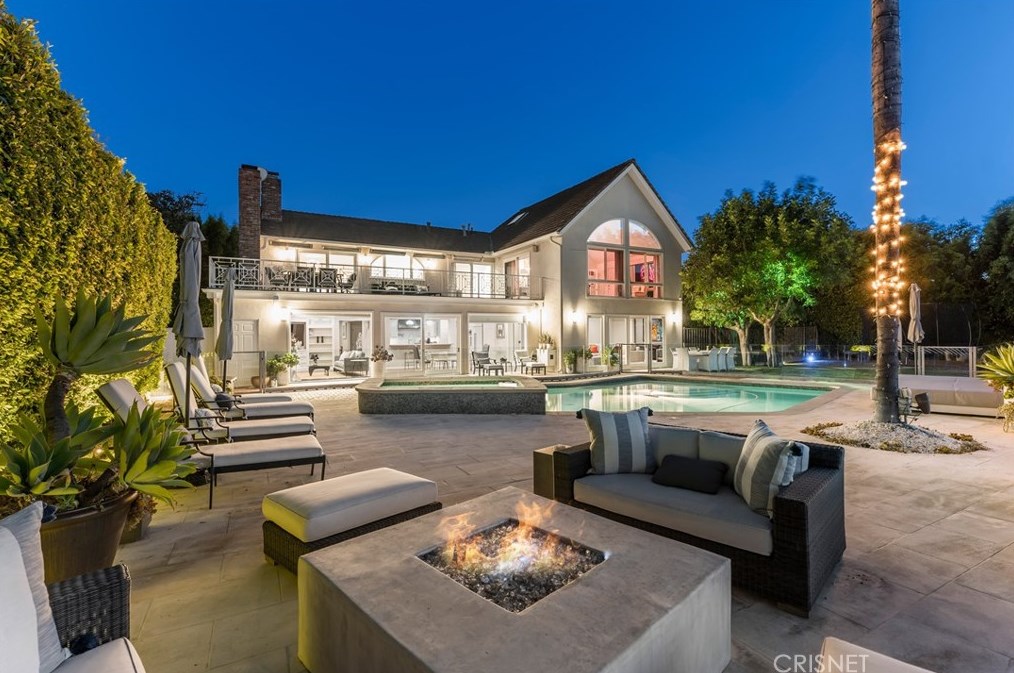 3450 Wrightview Dr, North Hollywood, CA 91604