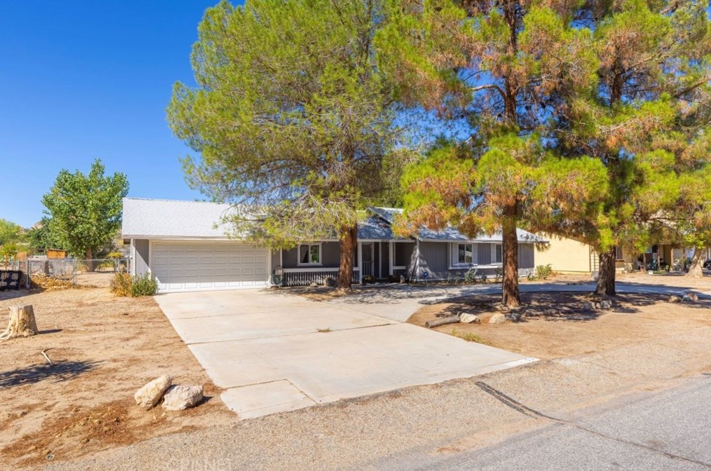 39367 169th St, Palmdale, CA 93591-3218