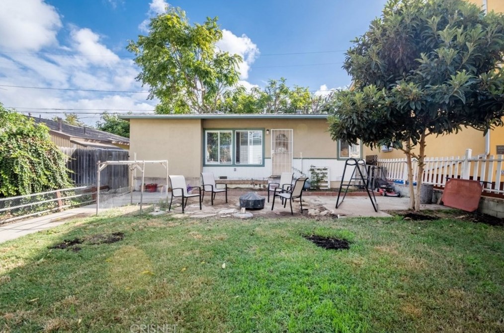 18514 Kingsdale Ave, Redondo Beach, CA 90278