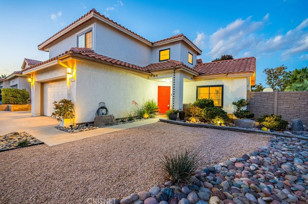 421 Alamosa Ave, Palmdale, CA 93551-4441