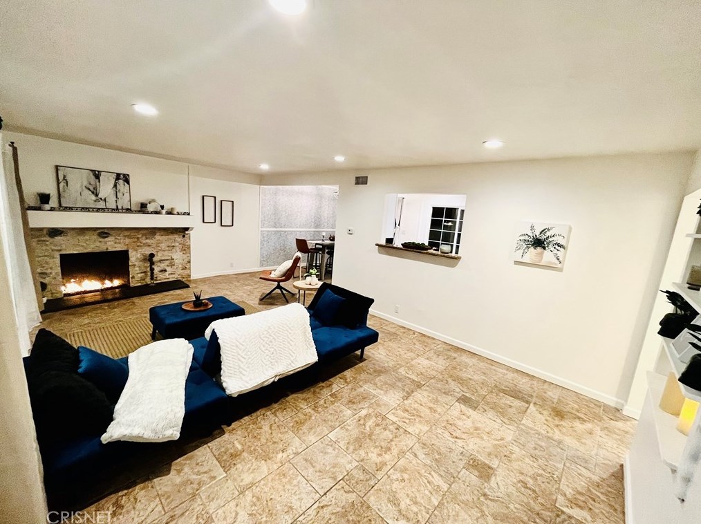13203 Premiere Ave, Downey, CA 90242