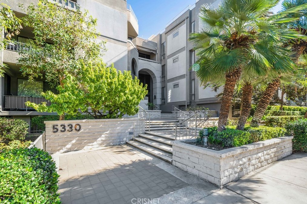 5330 Yarmouth Ave #313, Van Nuys, CA 91316