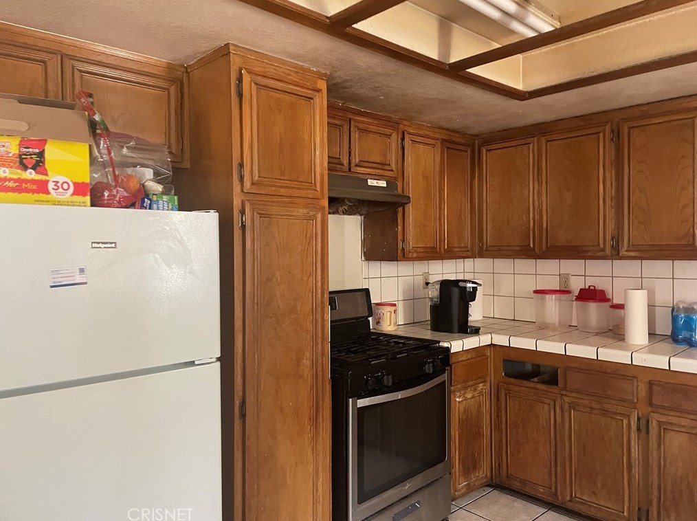 10833 E Ave R-2, Juniper Hills, CA 93543