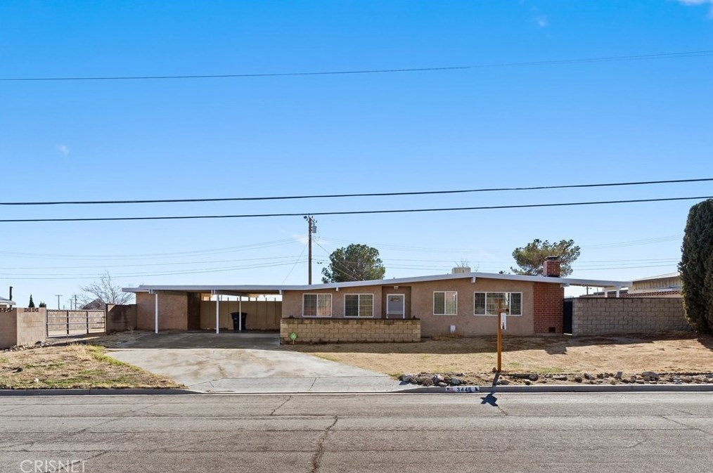 3446 Susan Ave, Mojave, CA 93501