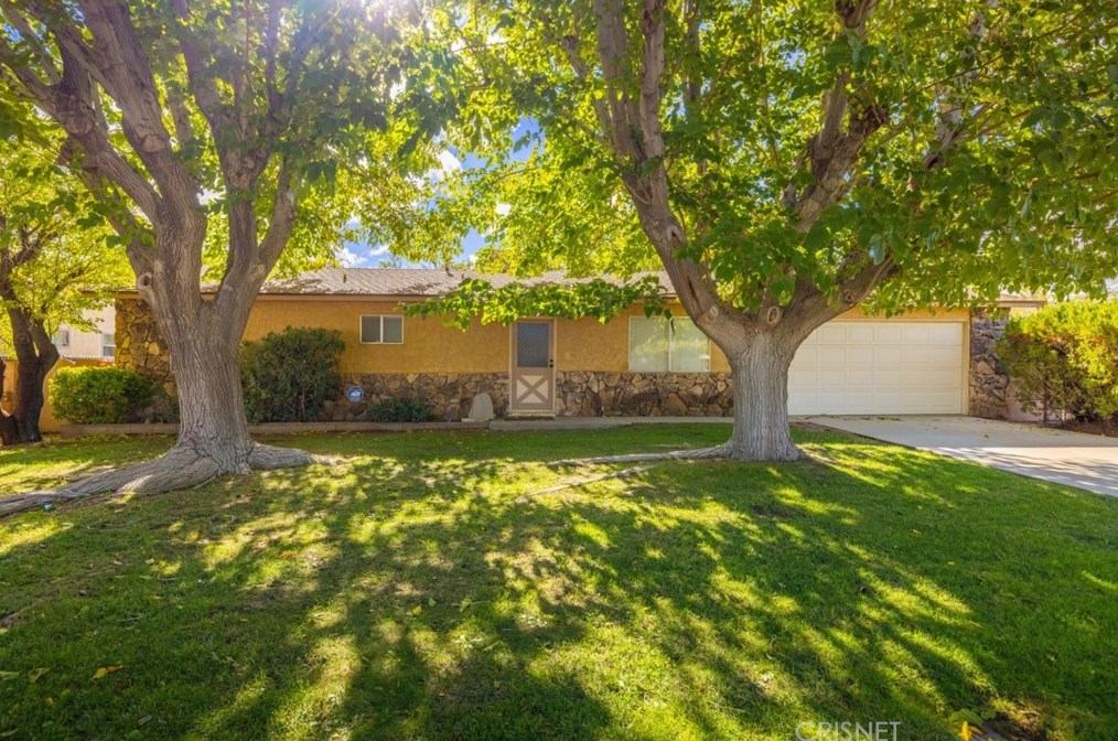 4618 W Ave M10, Lancaster, CA 93536