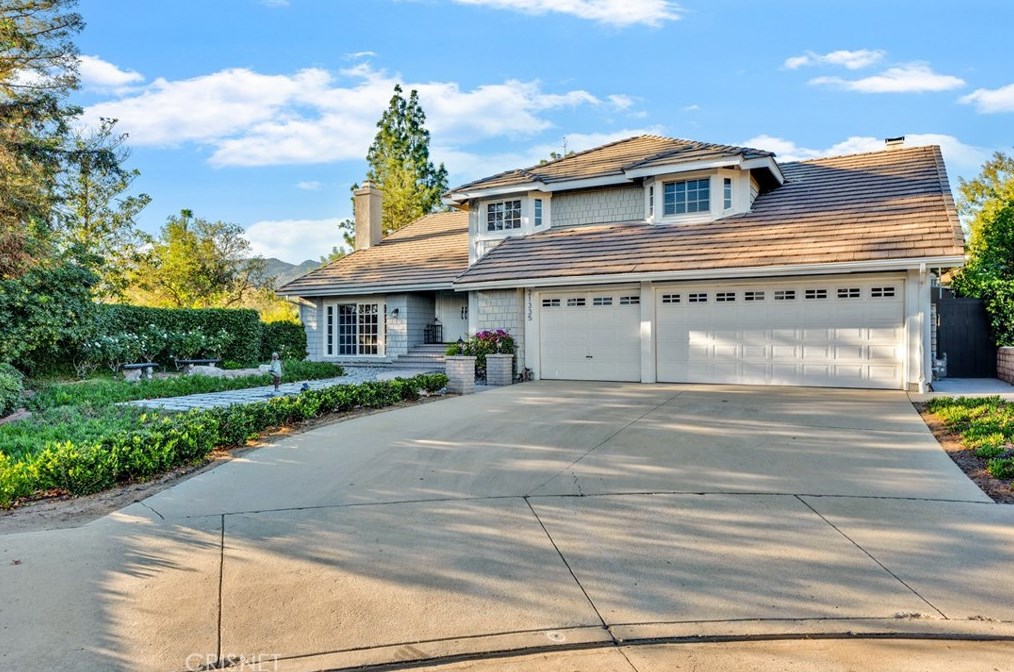 21335 Dove Pl, Chatsworth, CA 91311-1430