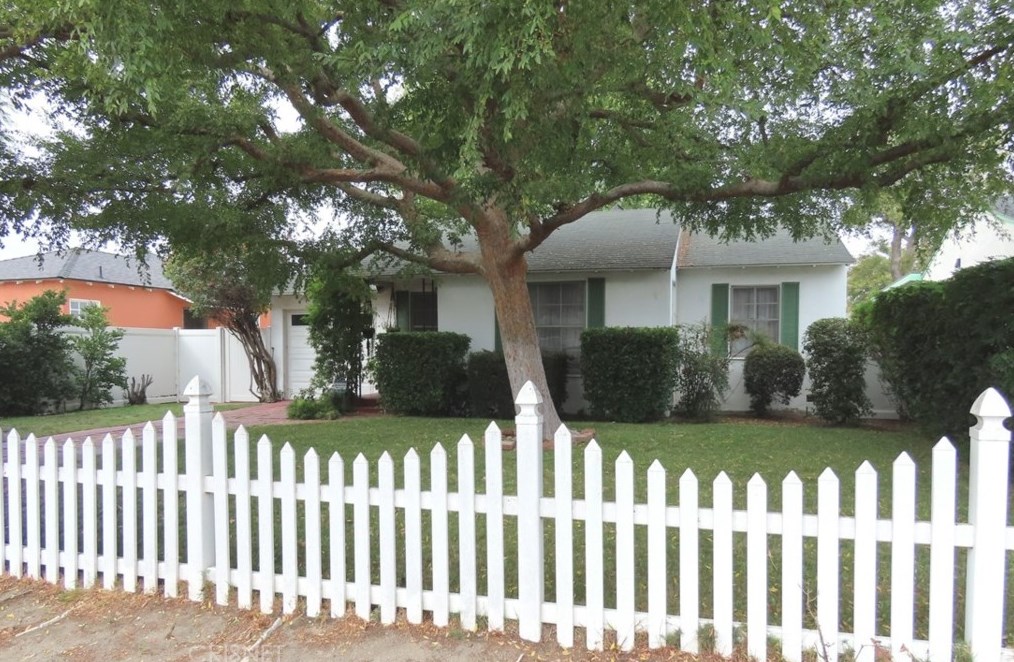6039 Case Ave, North Hollywood, CA 91606