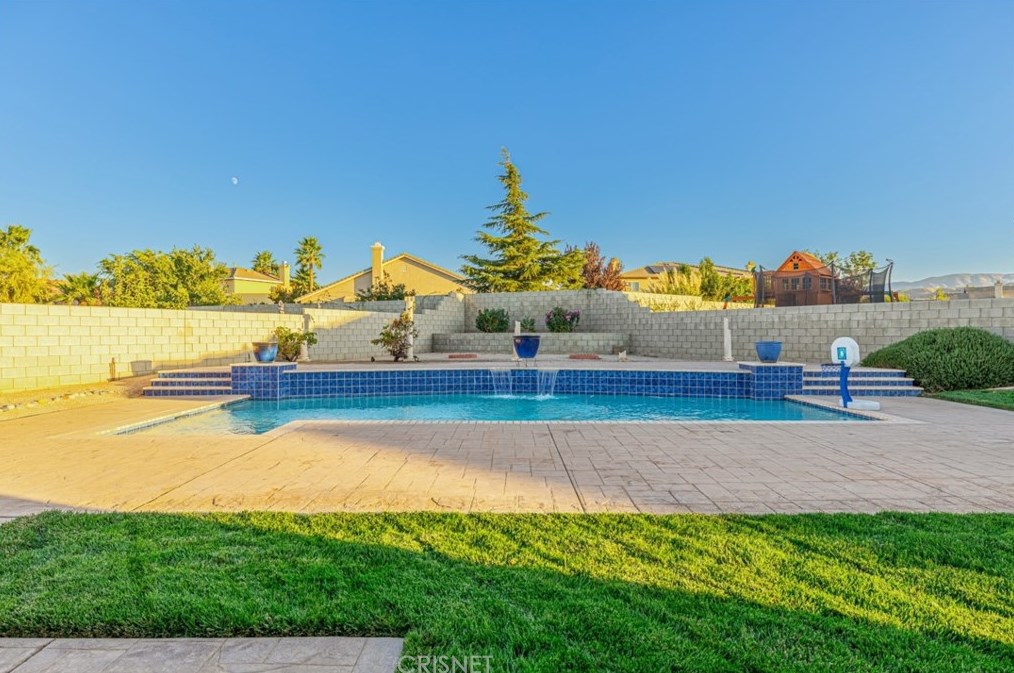 41734 Firenze St, Lancaster, CA 93536