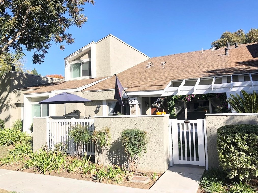 24221 Lema Dr, Santa Clarita, CA 91355