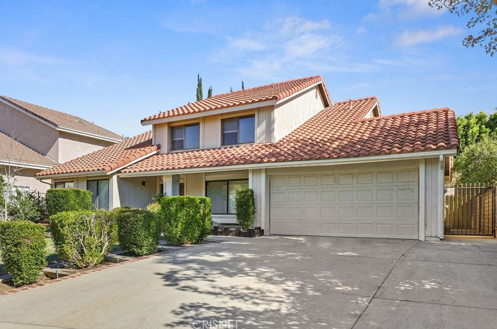 10628 Alabama Ave, Chatsworth, CA 91311