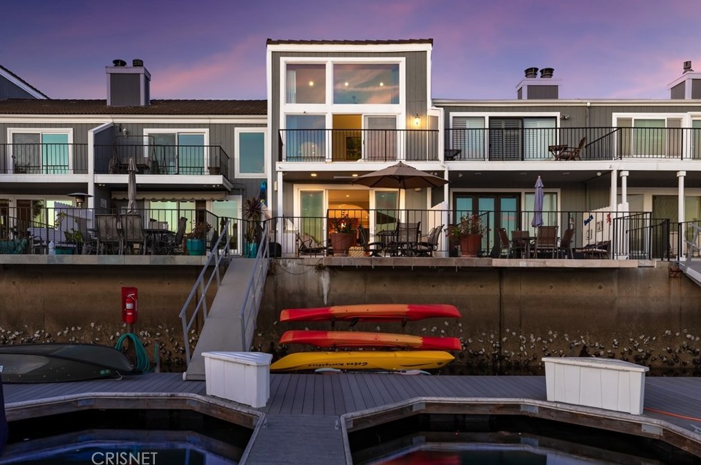 16192 Bimini Ln, Huntington Beach, CA 92649-2056