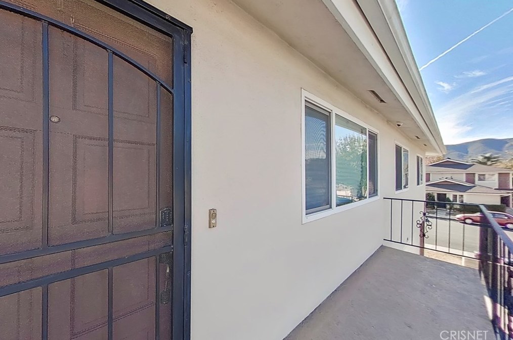 600 Paseo La Perla, Thousand Oaks, CA 91320-2435