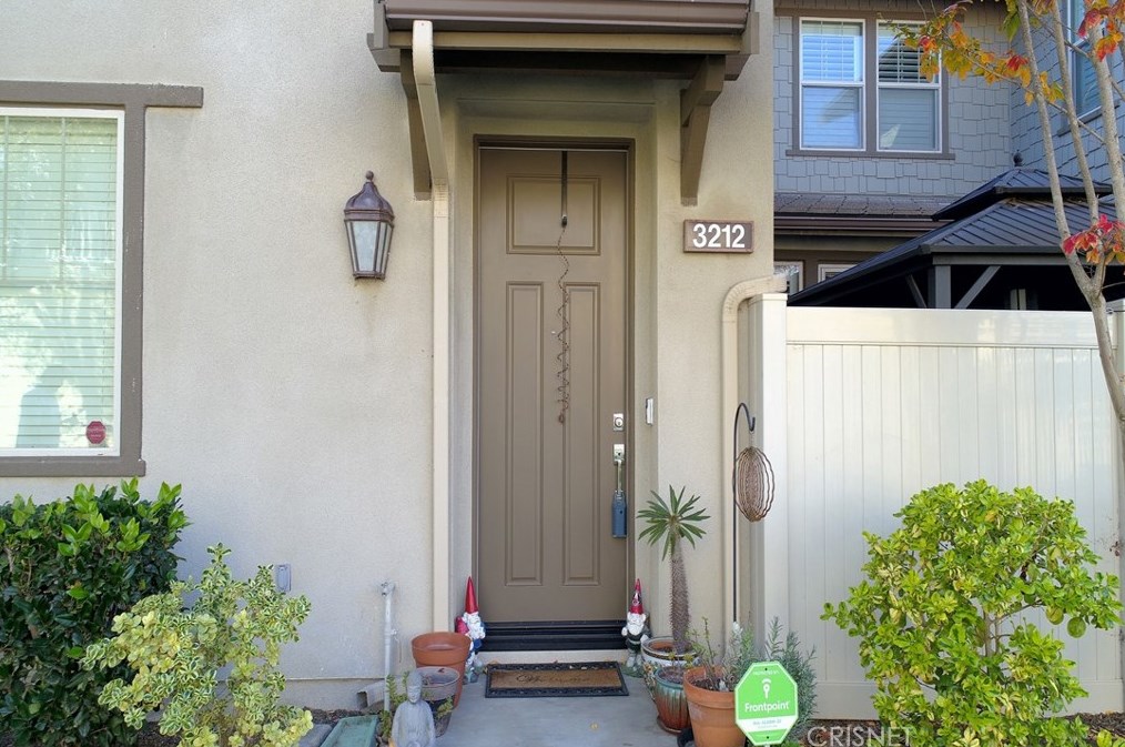 3212 Lisbon Ln, Oxnard, CA 93036