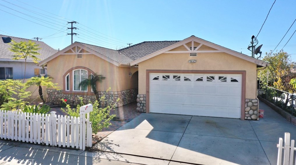 1410 Celis St, San Fernando, CA 91340