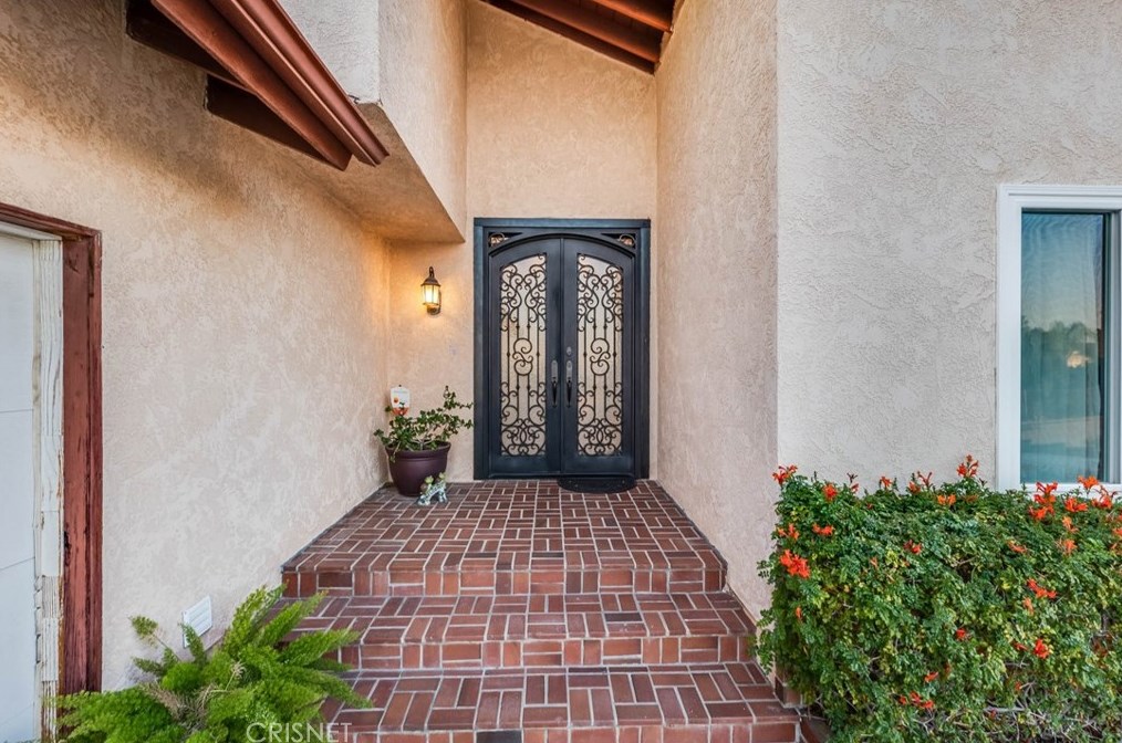 17167 Barneston St, San Fernando, CA 91344-2442