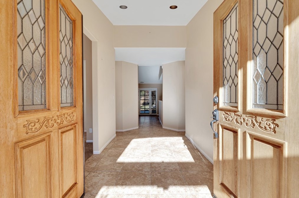 2453 Trails End Rd, Acton CA  93510-2442 exterior