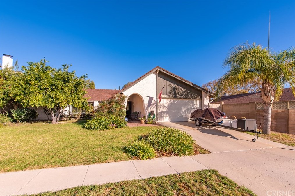 2720 Dalenhurst Pl, Simi Valley, CA 93065