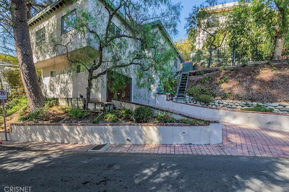 3307 Floyd Ter, Los Angeles, CA 90068-1423