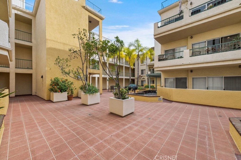 5420 Sylmar Ave #119, Van Nuys, CA 91401