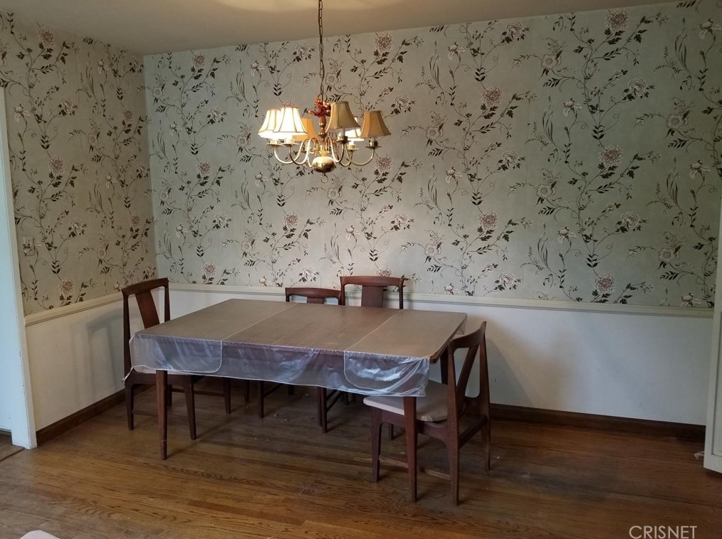 4209 Costello Ave, Van Nuys, CA 91423