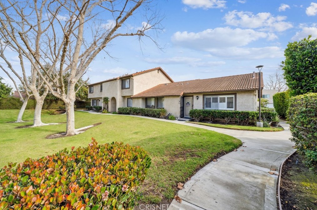 2955 Kelp Ln, Oxnard, CA 93035