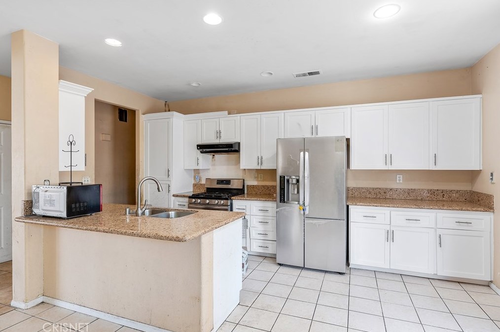 3728 Sonora Way, Palmdale, CA 93550-8133