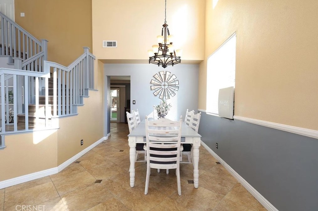 40046 Becky Ln, Palmdale, CA 93551-3608