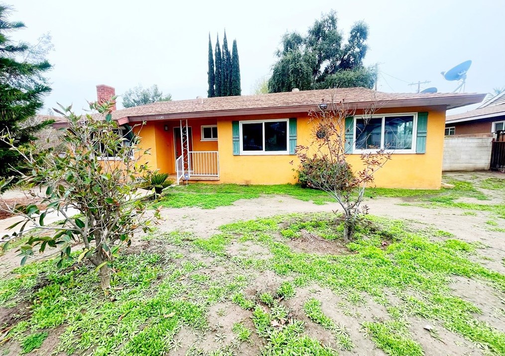 15548 Harvest St, San Fernando, CA 91344-4327