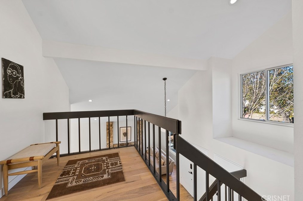 30510 Passageway Pl, Calabasas CA  91301-2033 exterior