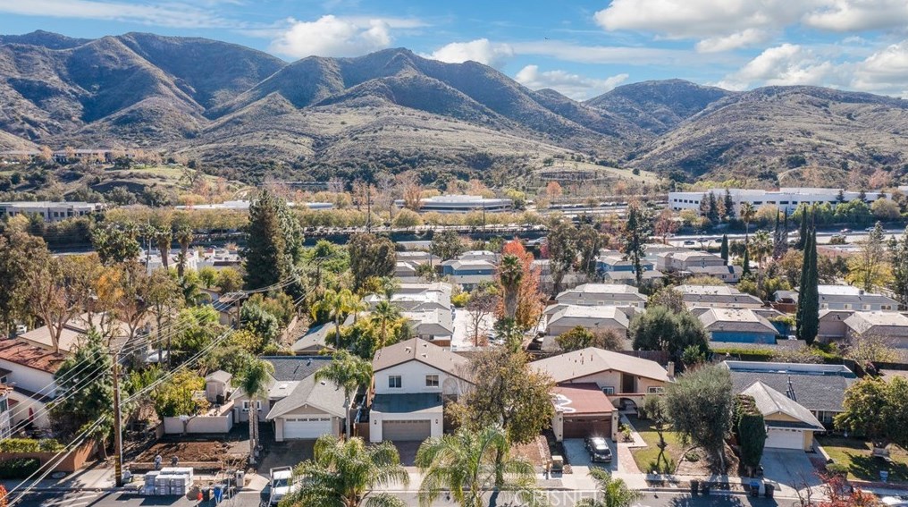 30510 Passageway Pl, Calabasas CA  91301-2033 exterior