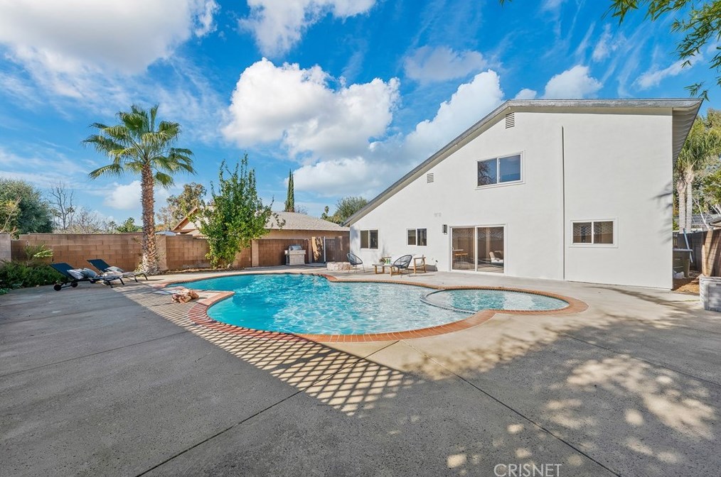 30510 Passageway Pl, Calabasas CA  91301-2033 exterior