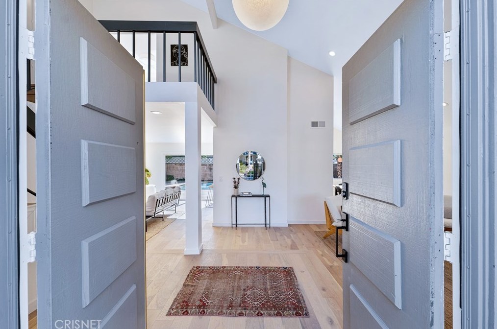 30510 Passageway Pl, Calabasas CA  91301-2033 exterior