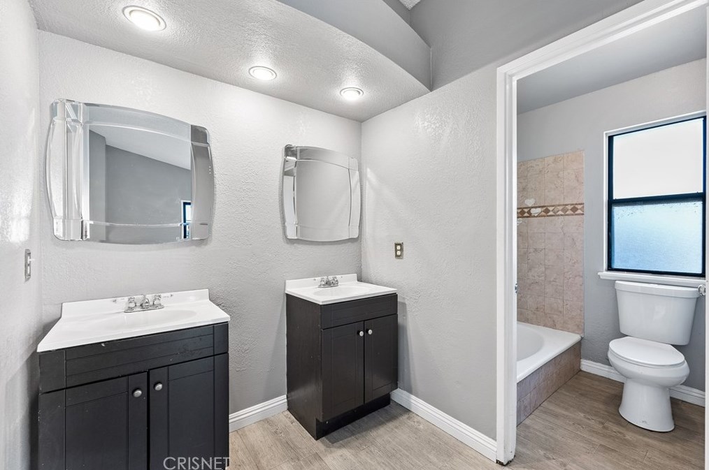 37735 Tackstem St, Palmdale CA  93552-3878 exterior