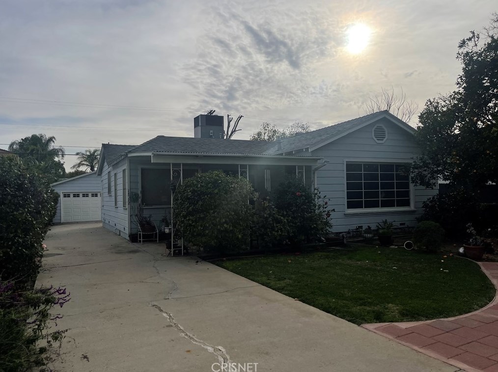 14722 Otsego St, Van Nuys, CA 91403