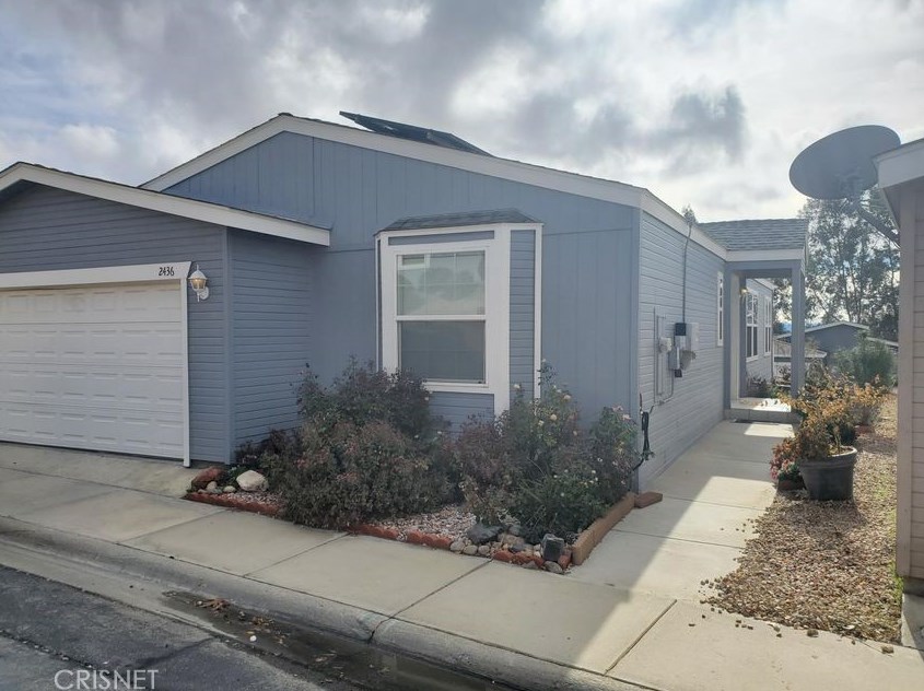 2436 Summit View Dr, Tropico Village, CA 93560
