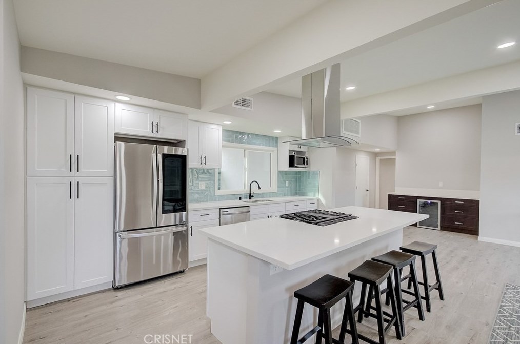 7730 Zelzah Ave, Los Angeles CA  91335-2244 exterior