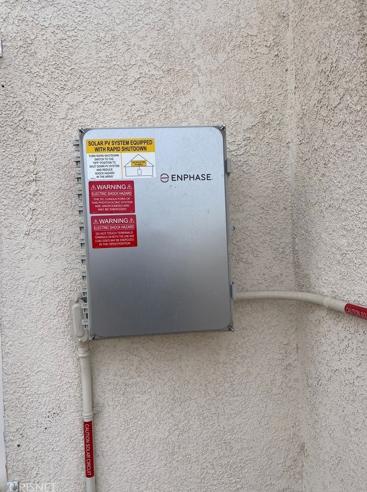 15531 Tonekai Rd, Apple Valley CA  92307-2947 exterior