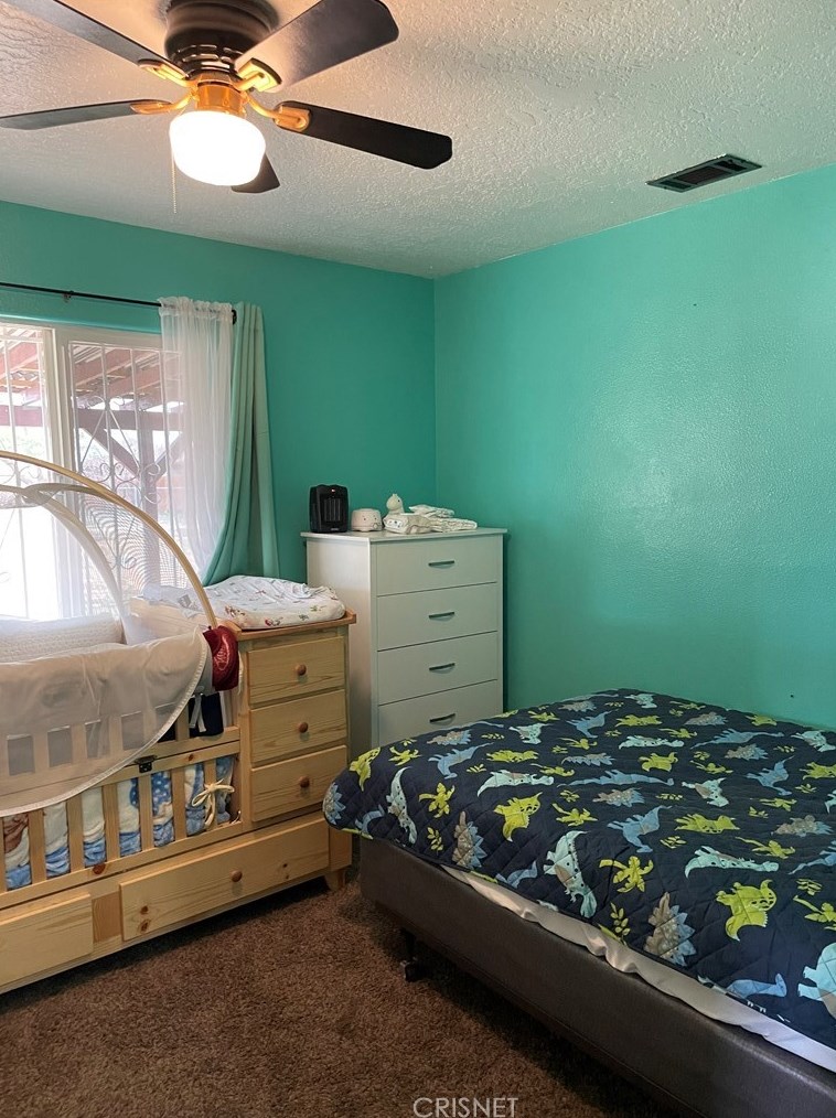 15531 Tonekai Rd, Apple Valley CA  92307-2947 exterior