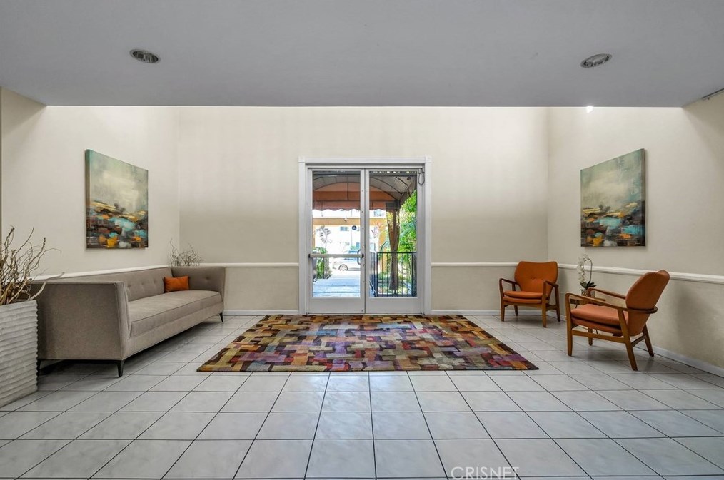 4240 Fulton Ave #109, North Hollywood, CA 91604