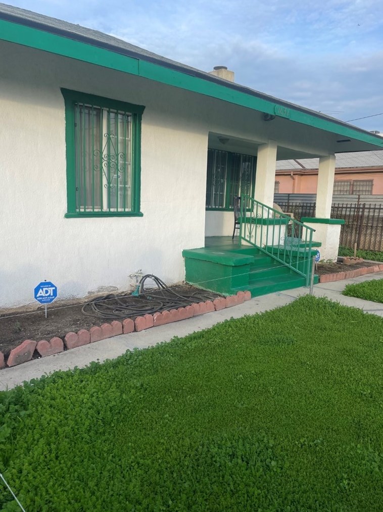 1631 36th Pl, Los Angeles, CA 90018-4507