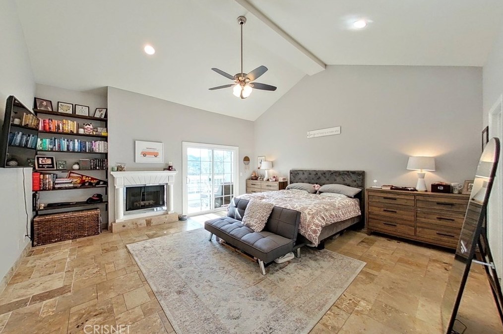 3107 Hillcrest Dr, Thousand Oaks CA  91362-3162 exterior