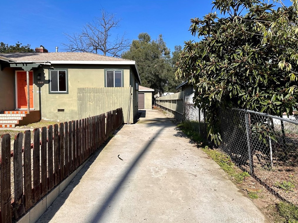 691 Washington Blvd, Pasadena, CA 91103-2021
