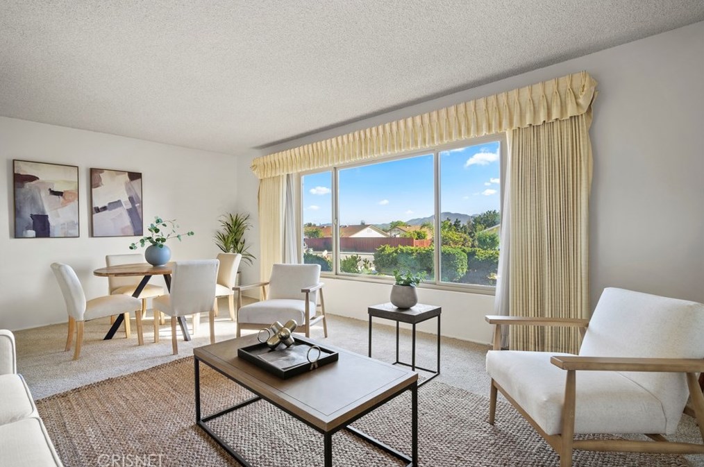 95 La Suen Dr, Camarillo, CA 93010