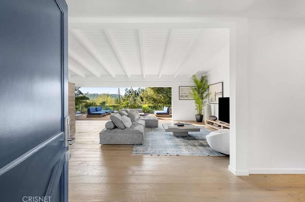 3455 Wrightview Dr, North Hollywood, CA 91604